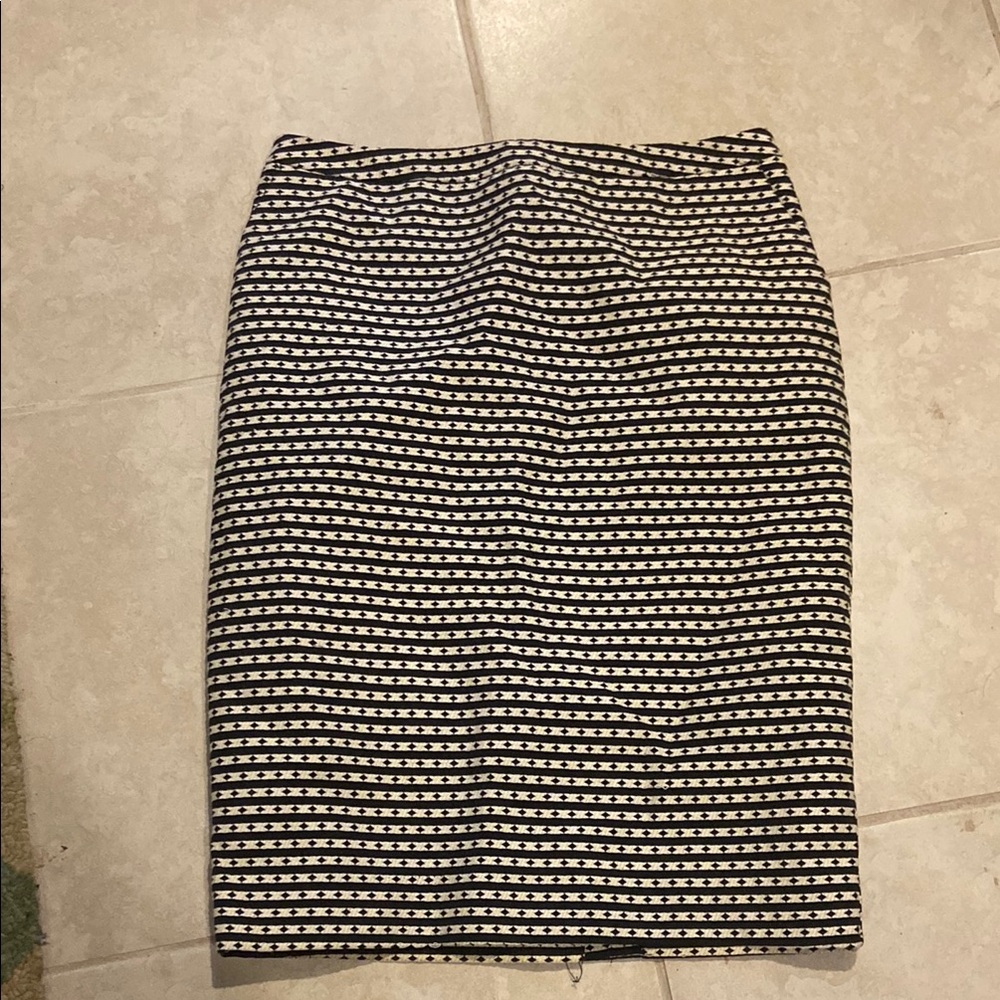 Merona Black and White Patterned Pencil Skirt